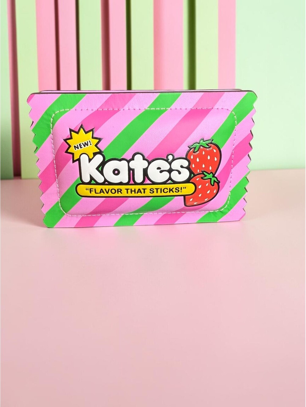 Kate Spade New York Treat Yourself Bubble Gum Card Holder Pouch Pink NWT